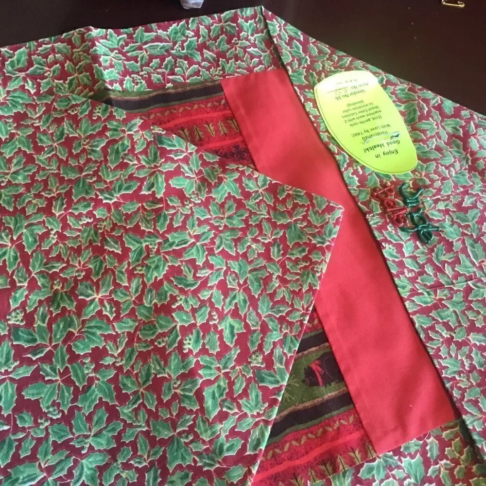 Handmade Holiday Runner NWOT